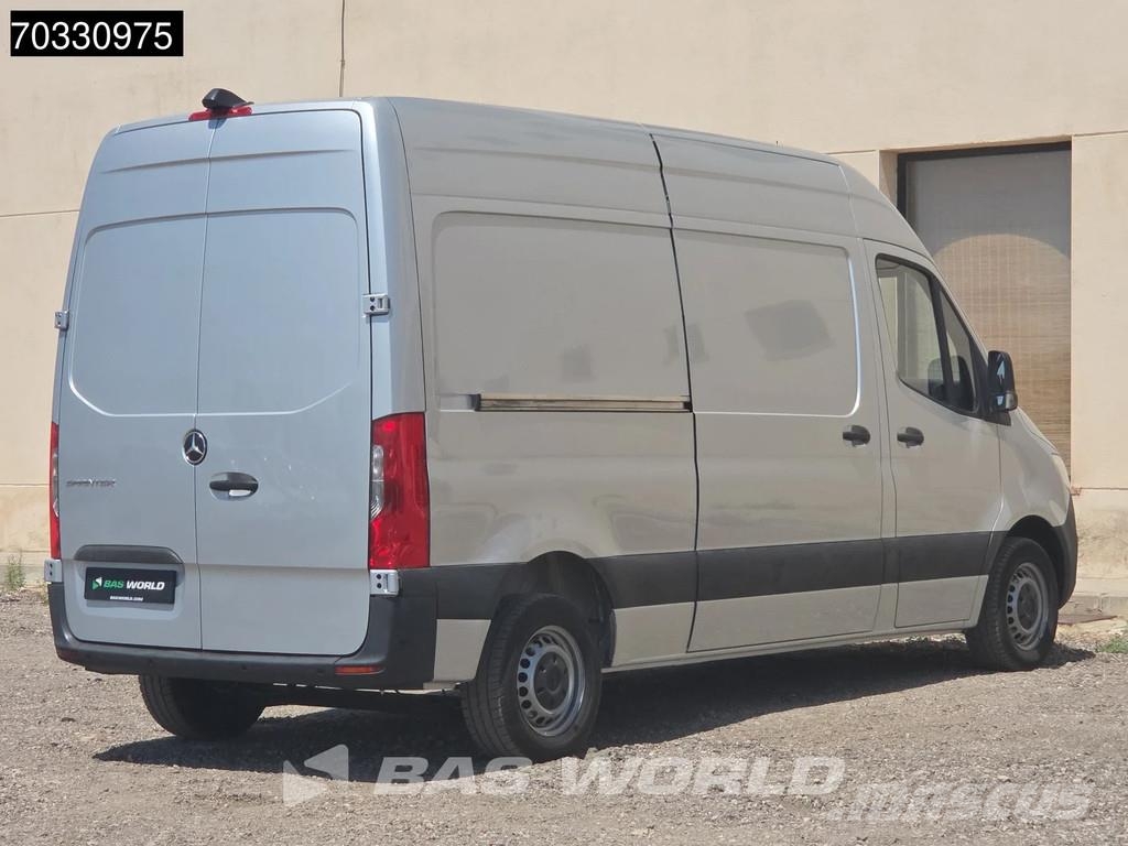 Mercedes-Benz Sprinter 215 CDI Próximamente matriculado en Españ 패널 화물차