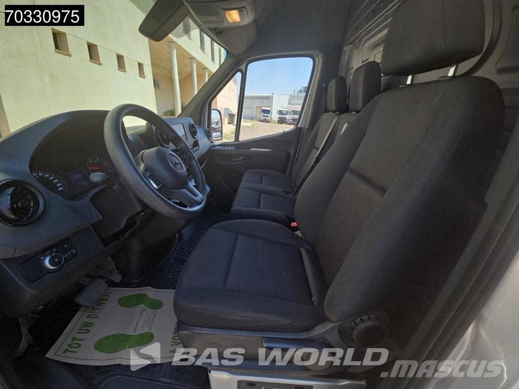 Mercedes-Benz Sprinter 215 CDI Próximamente matriculado en Españ 패널 화물차