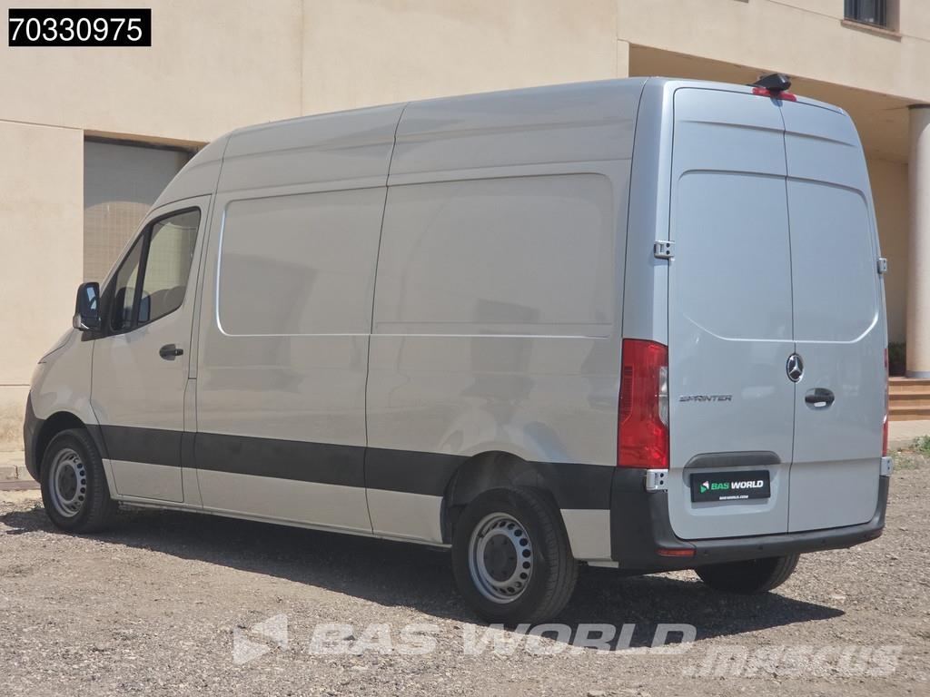 Mercedes-Benz Sprinter 215 CDI Próximamente matriculado en Españ 패널 화물차