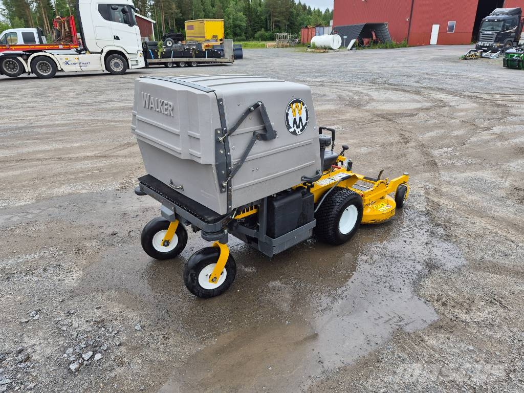 Walker MT 25T-32 Tolókaros fűnyírók