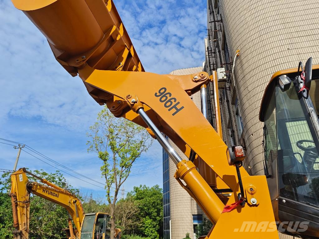 CAT 966 H 輪胎式裝載機