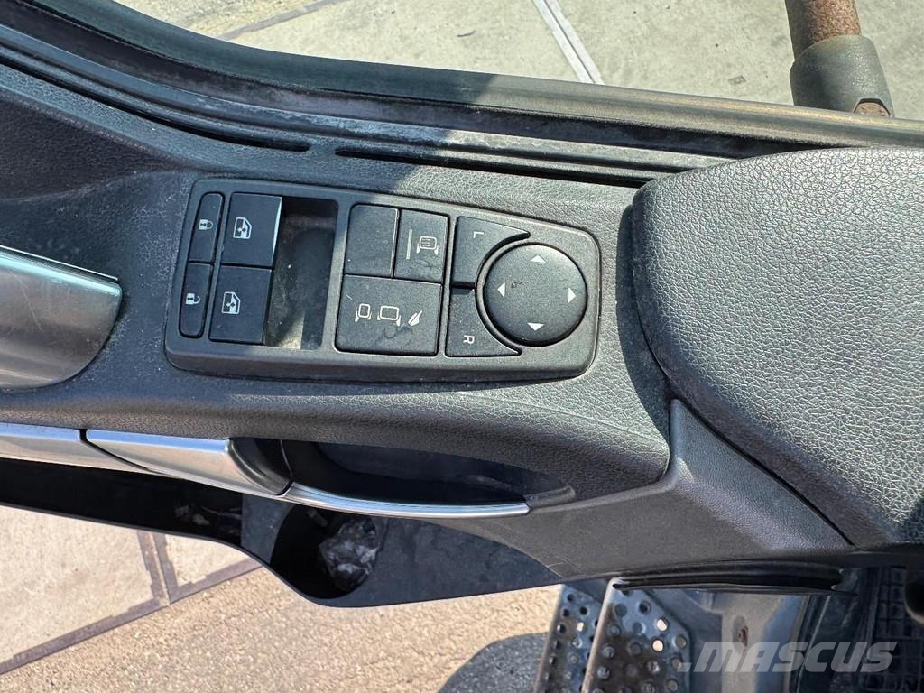 MAN TGM 18.250 4X2 EURO 6 + ZEPRO LIFT شاحنات ذات هيكل صندوقي