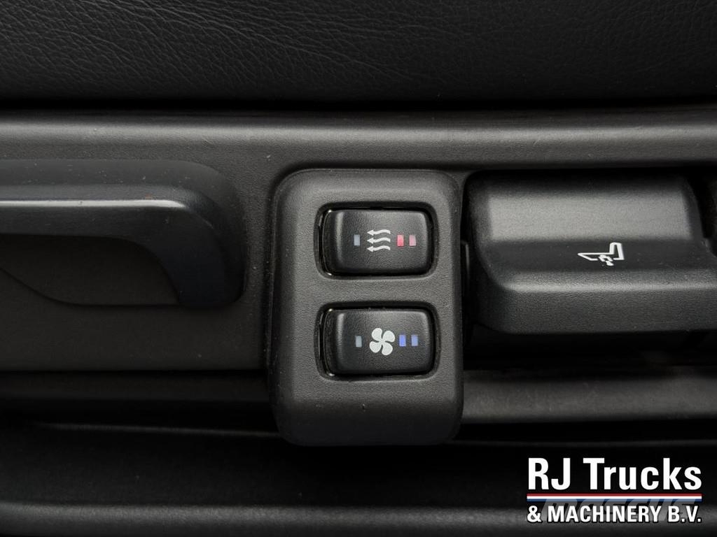 Scania R450 Topline - Retarder | Custom Interior | NightA Vlačilci