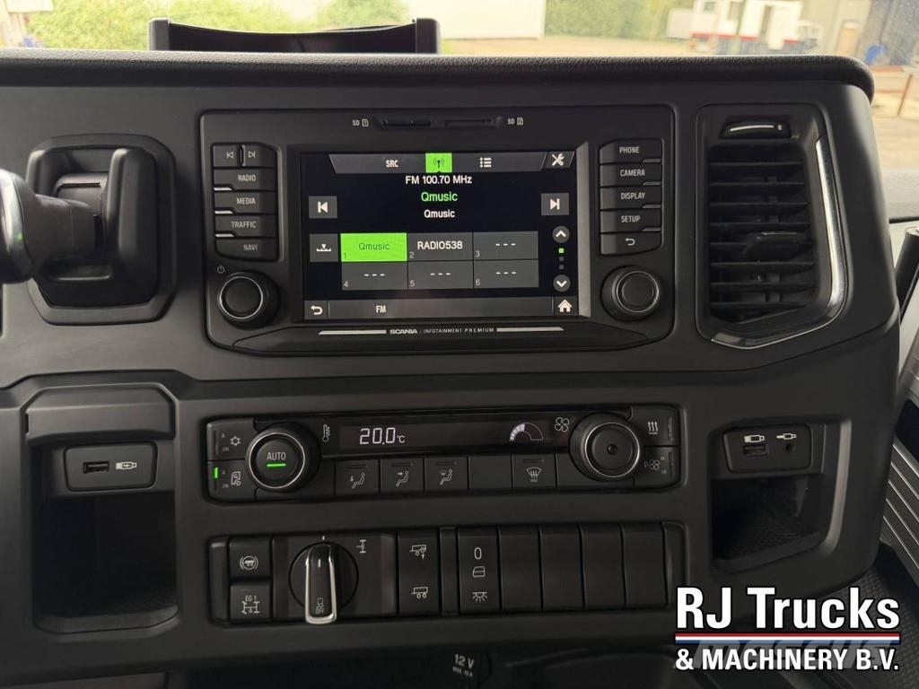 Scania R450 Topline - Retarder | Custom Interior | NightA Vlačilci
