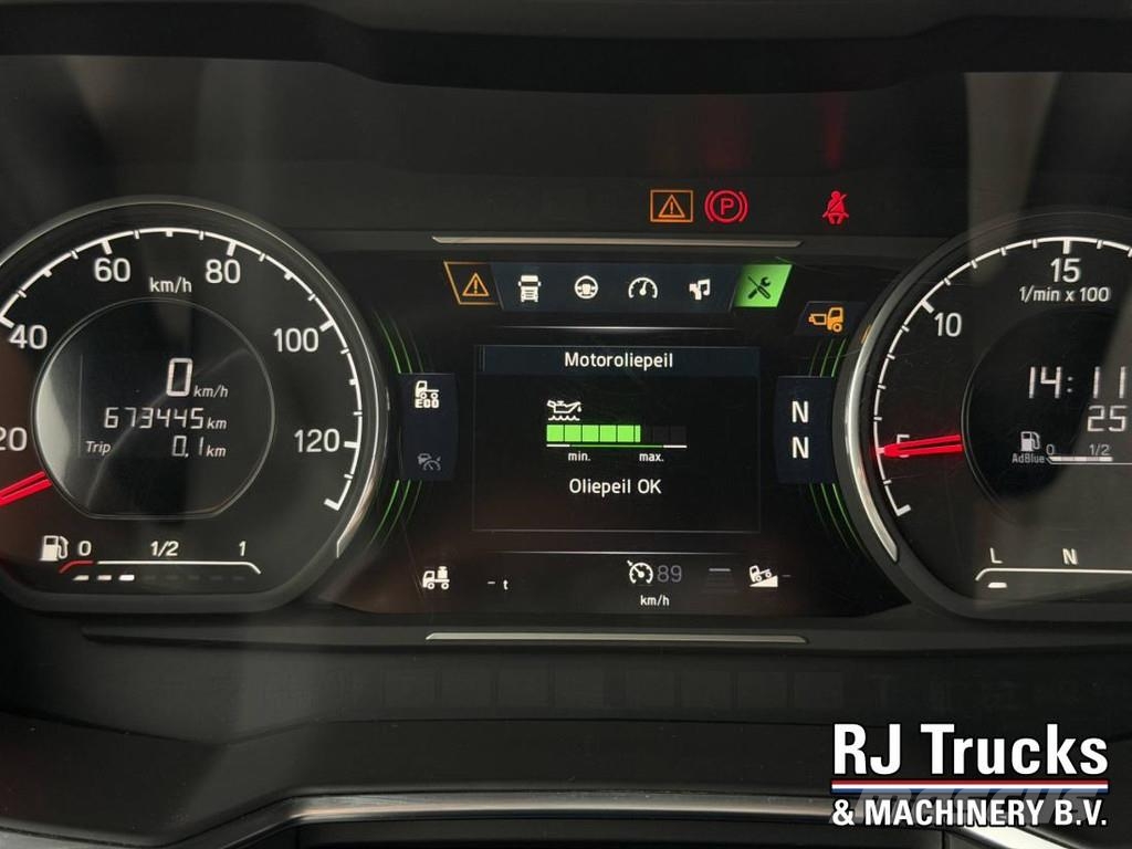 Scania R450 Topline - Retarder | Custom Interior | NightA Vlačilci
