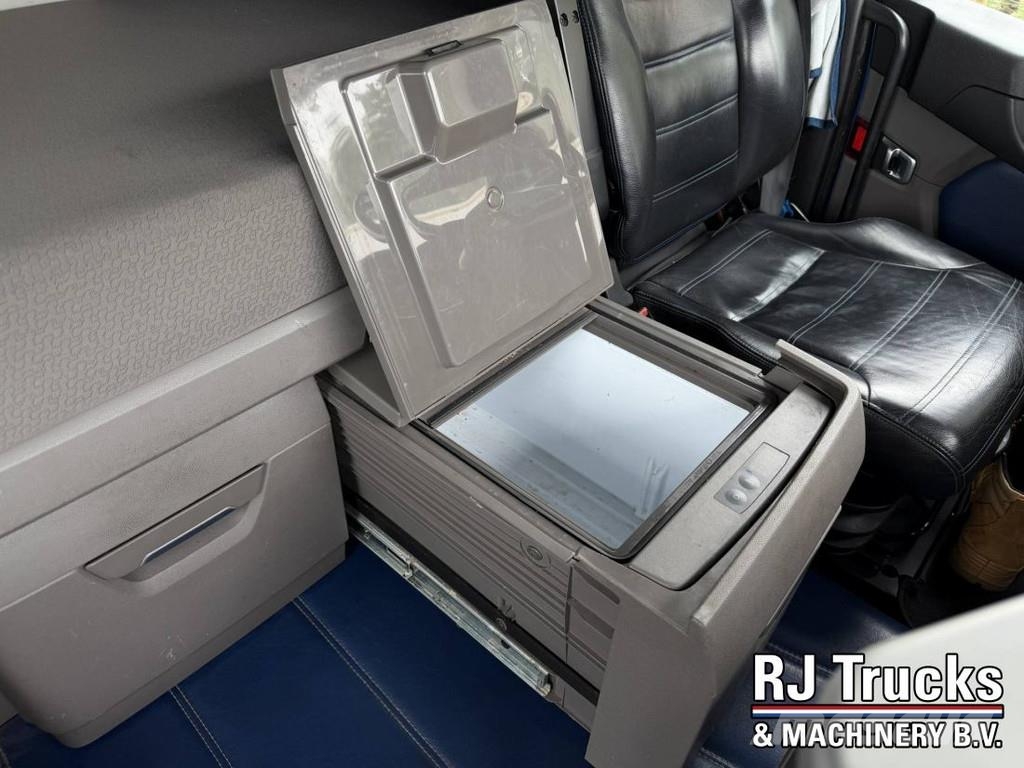 Scania R450 Topline - Retarder | Custom Interior | NightA Vlačilci