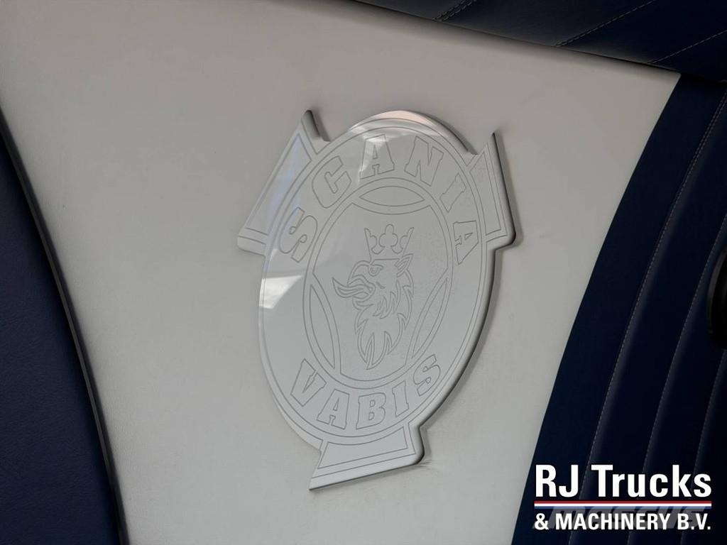 Scania R450 Topline - Retarder | Custom Interior | NightA Vlačilci