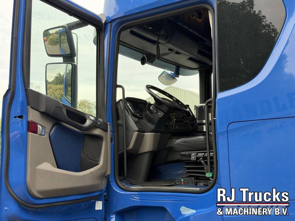 Scania R450 Topline - Retarder | Custom Interior | NightA Vlačilci