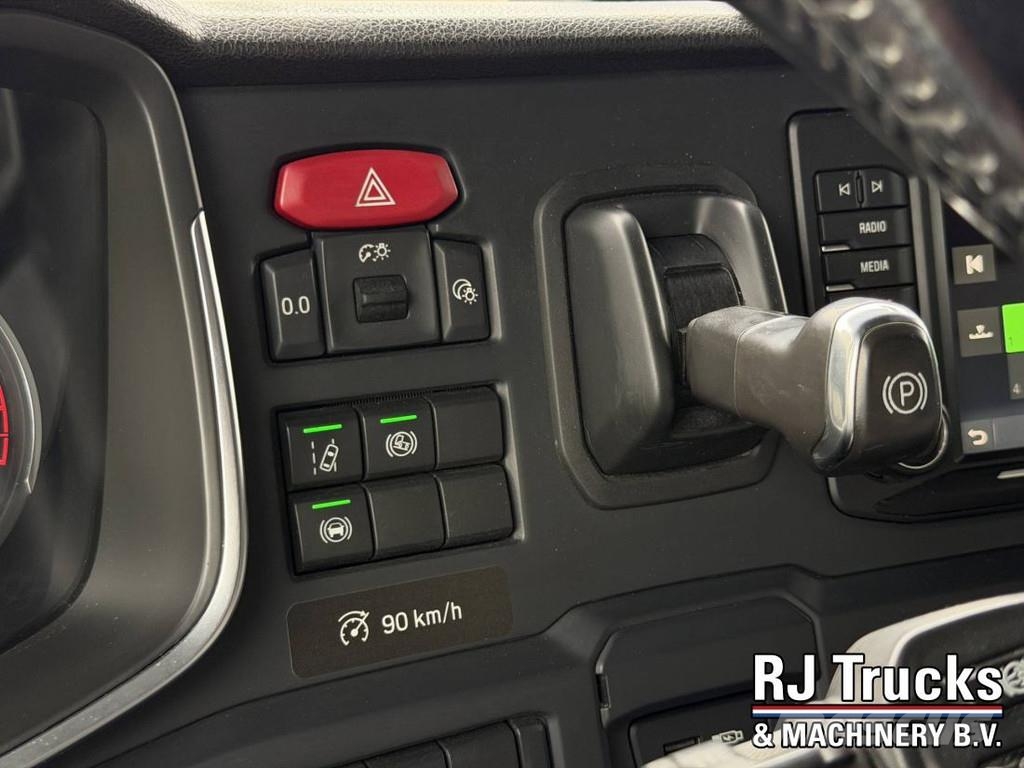 Scania R450 Topline - Retarder | Custom Interior | NightA Vlačilci