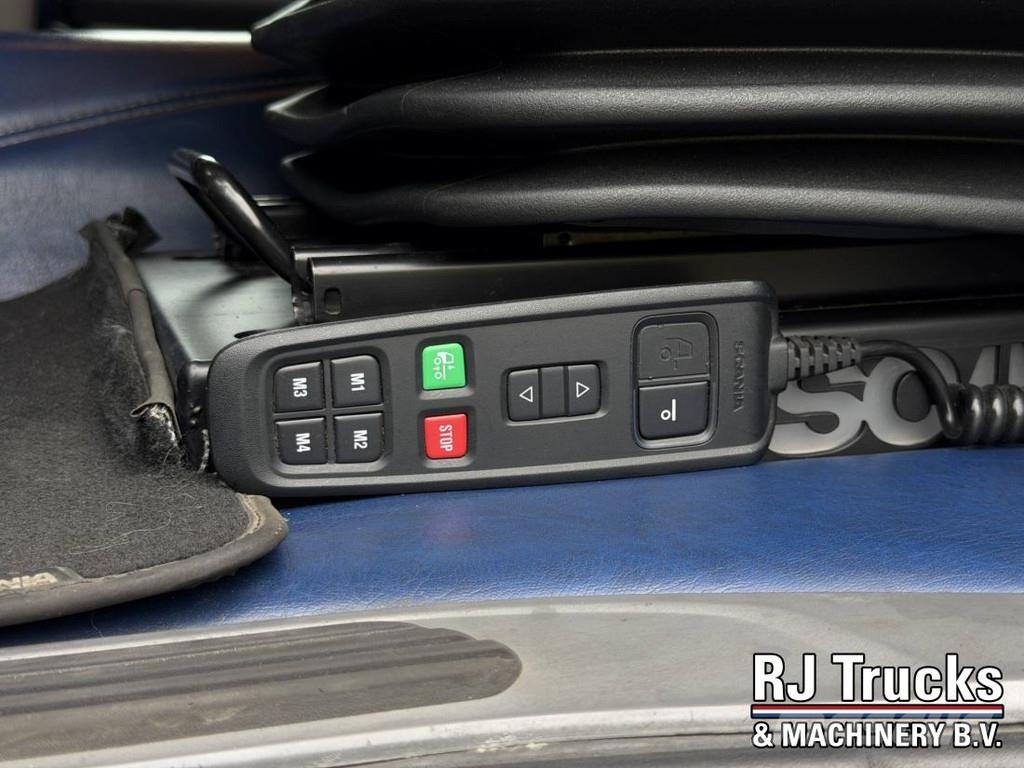 Scania R450 Topline - Retarder | Custom Interior | NightA Vlačilci