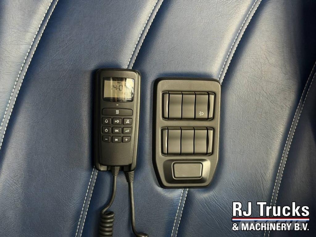 Scania R450 Topline - Retarder | Custom Interior | NightA Vlačilci
