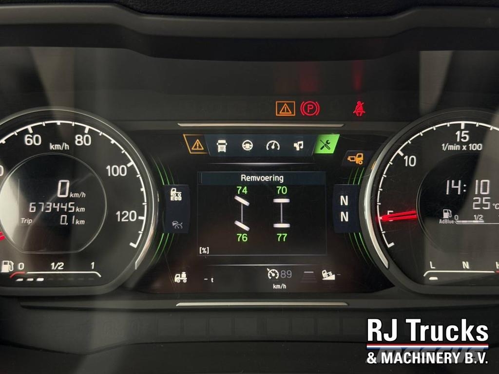 Scania R450 Topline - Retarder | Custom Interior | NightA Vlačilci