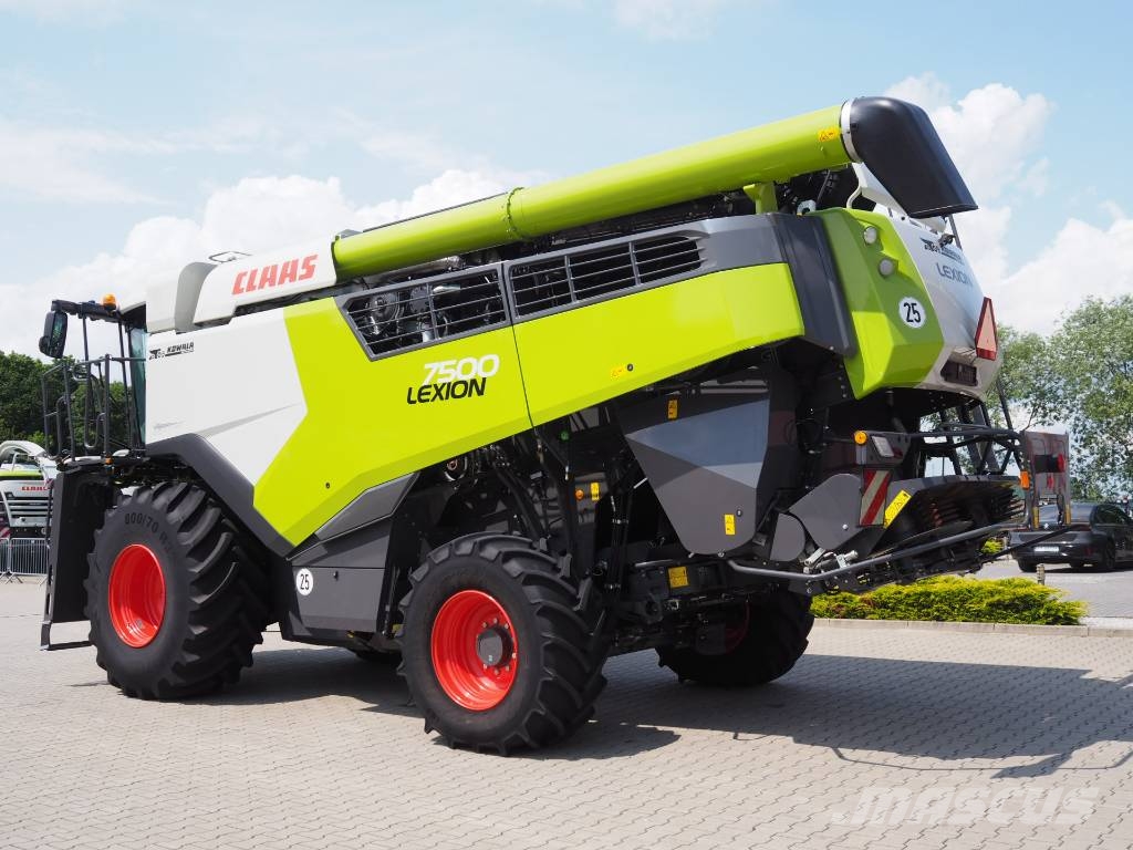 CLAAS Lexion 7500 + V930 Cosechadoras combinadas