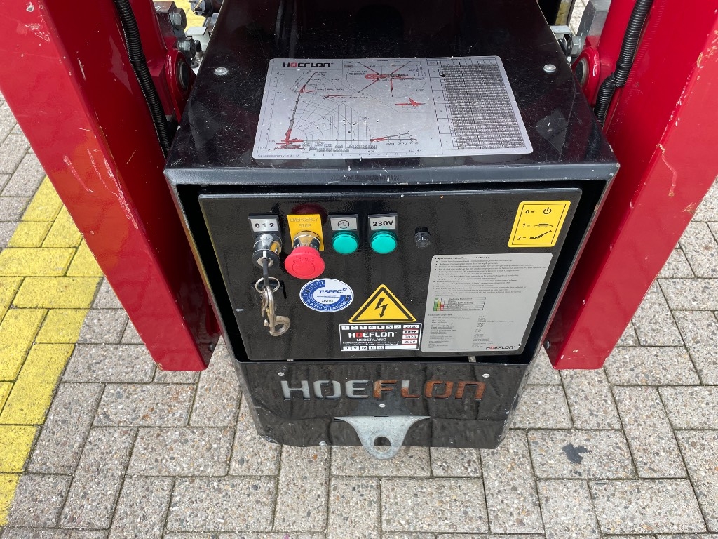 Hoeflon C 6 E Minikranen