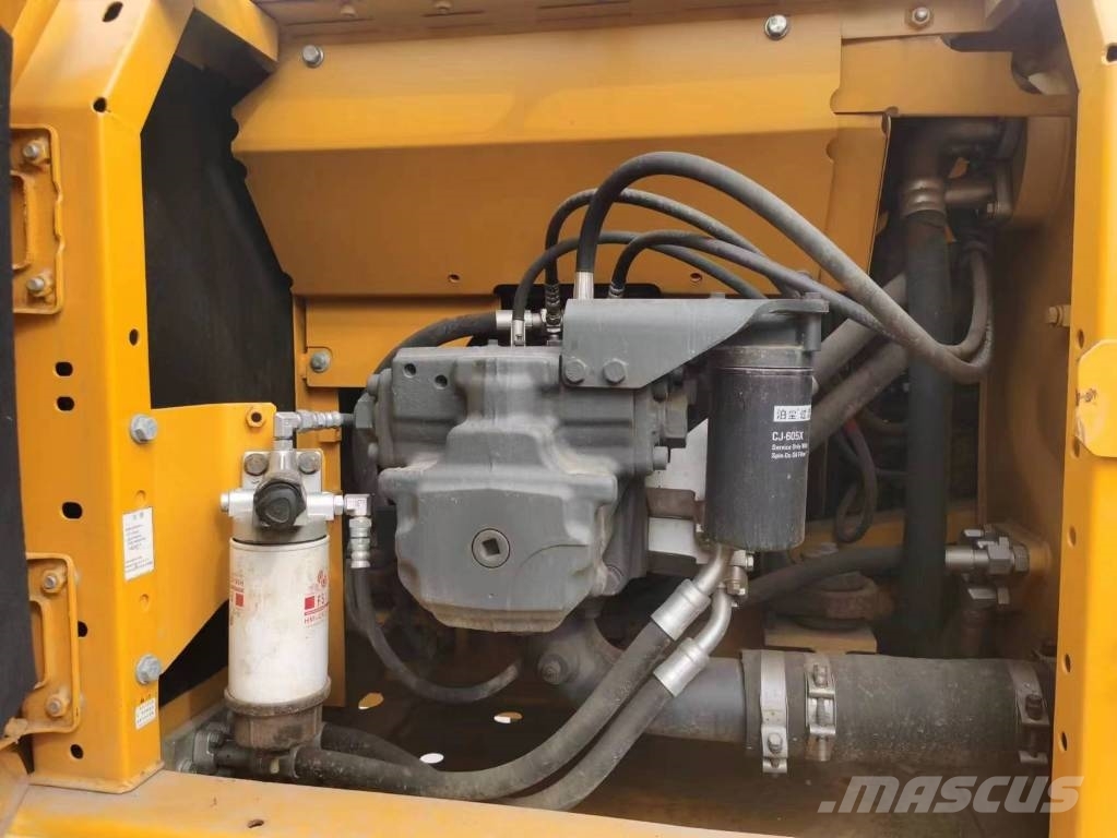 Komatsu PC 240 LC Верижен екскаватор