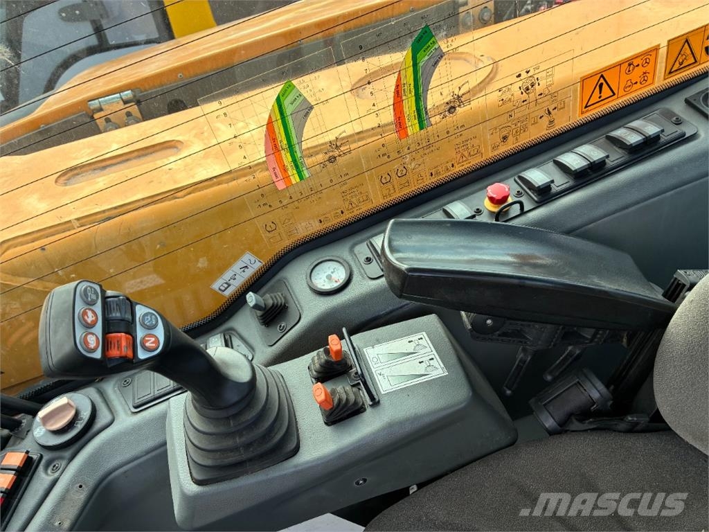 Liebherr T 60 - 9 S Muut maatalouskoneet