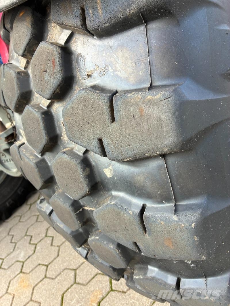 Liebherr T 60 - 9 S Muut maatalouskoneet