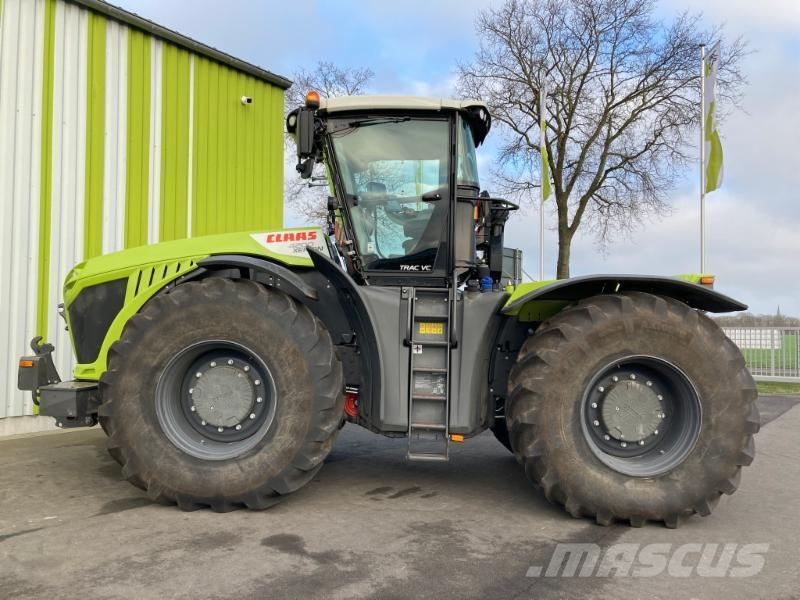 CLAAS XERION 4200 TRAC VC 트랙터