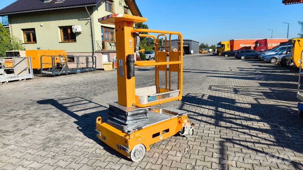 JLG Power Tower Ecolift 便携桅杆式升降平台