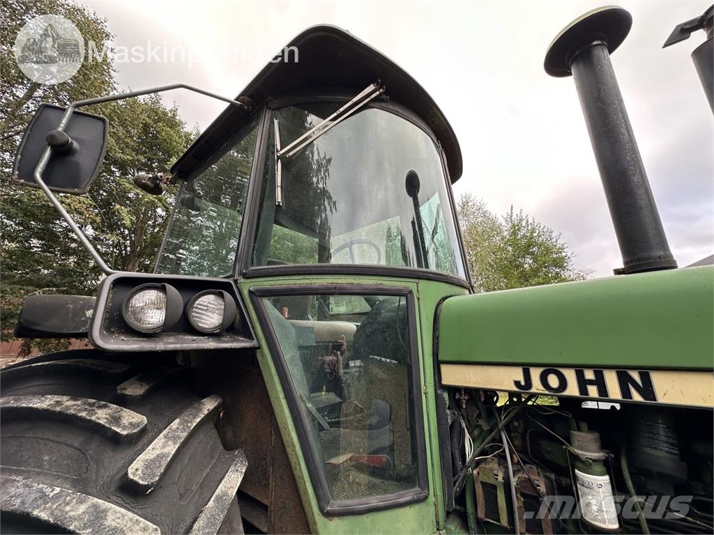 John Deere 4440 PS Hfwd Traktori