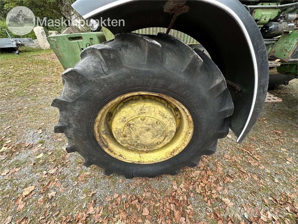 John Deere 4440 PS Hfwd Traktori