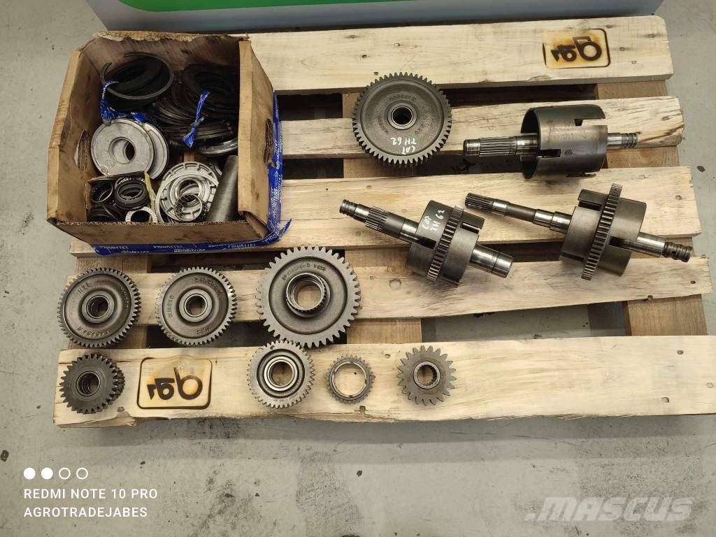 CAT TH62 gearbox parts Коробка передач