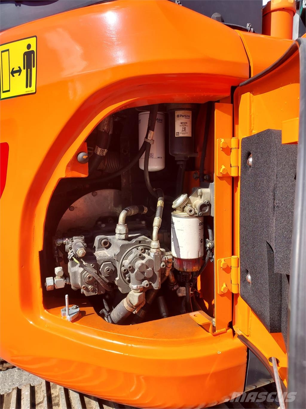 Doosan DX140LCR-5 Lánctalpas kotrók