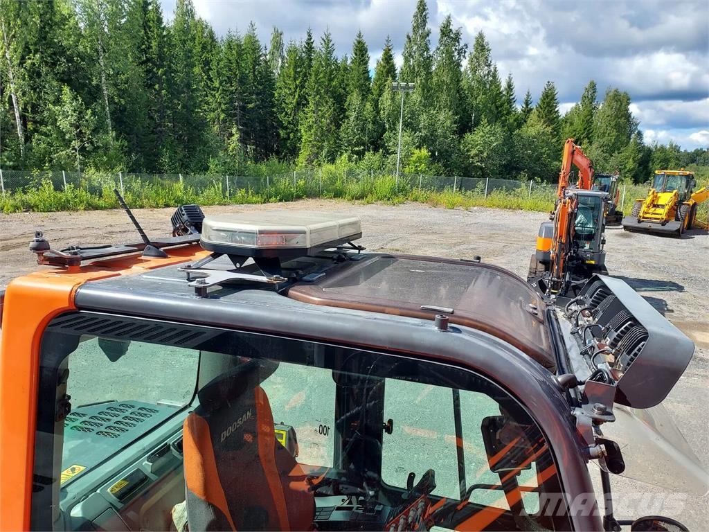 Doosan DX140LCR-5 Lánctalpas kotrók