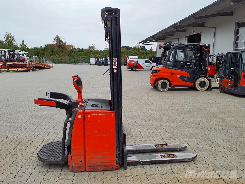 Linde L14AP 行走式堆垛机
