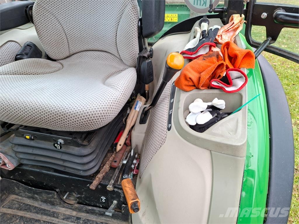 John Deere 3033R 4X4 + ŠÁLEK ANS-2800P Outro
