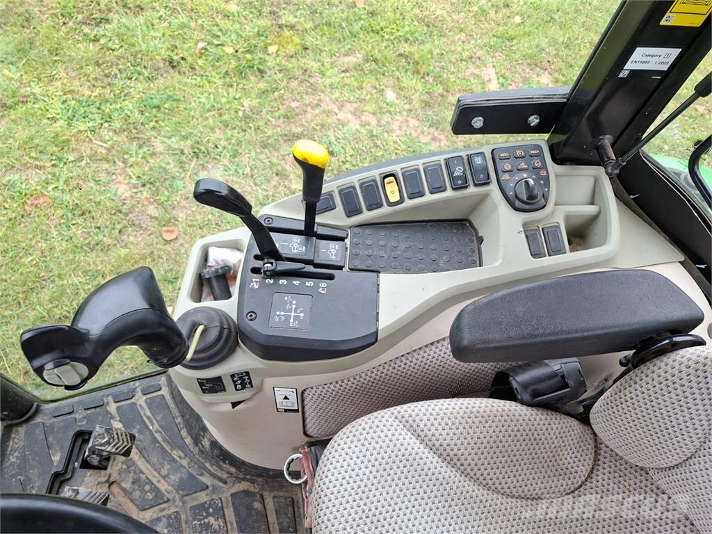 John Deere 3033R 4X4 + ŠÁLEK ANS-2800P Outro