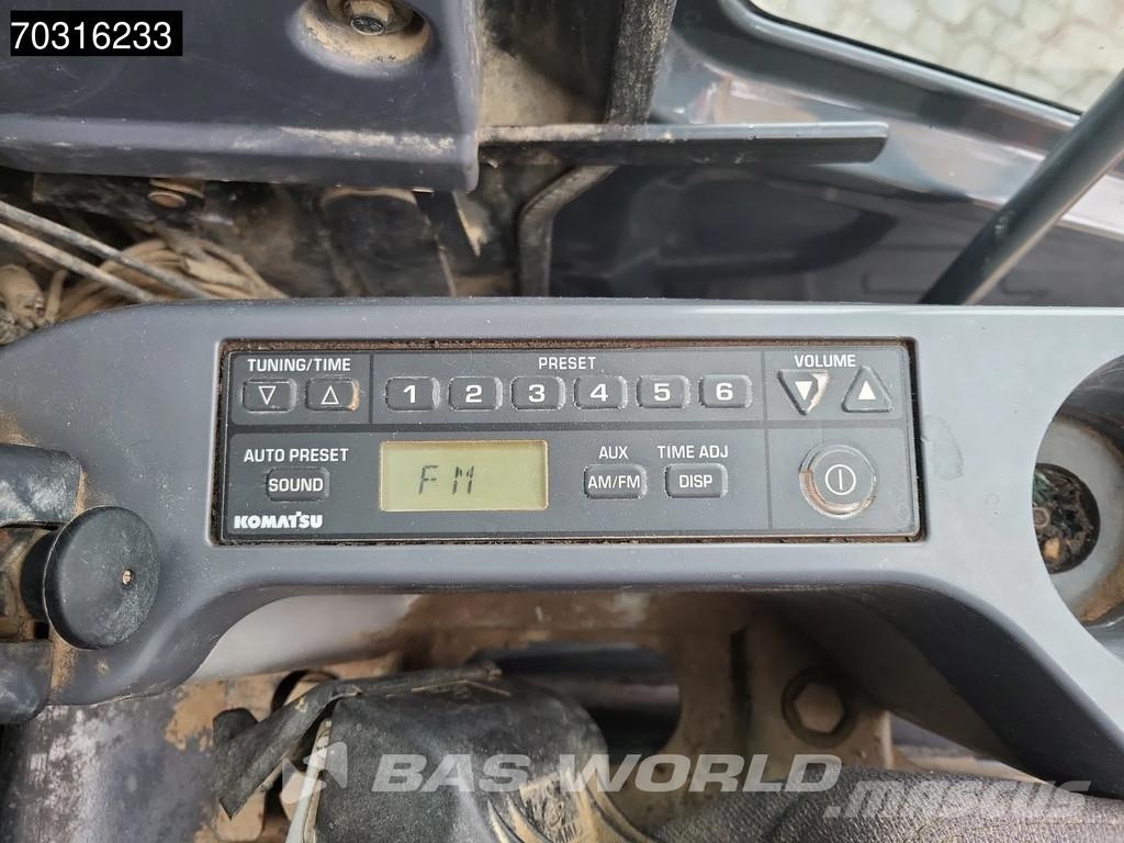 Komatsu PC290 LC-11 حفارات زحافة