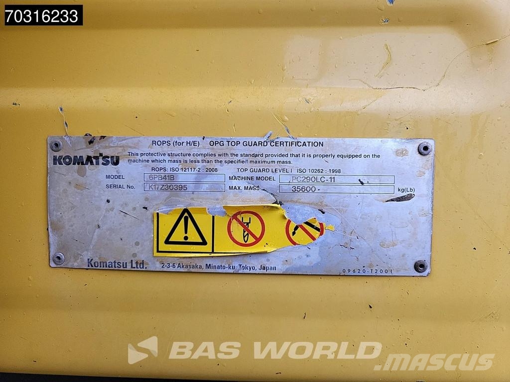 Komatsu PC290 LC-11 حفارات زحافة