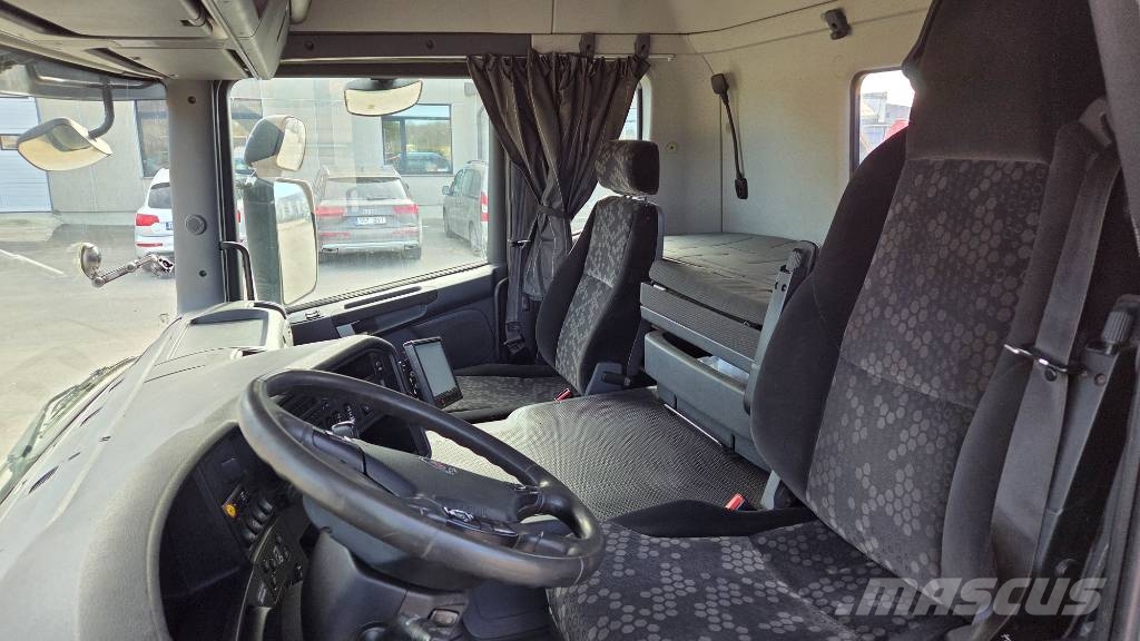 Scania P450 8X4*4 Camiones elevadores de gancho