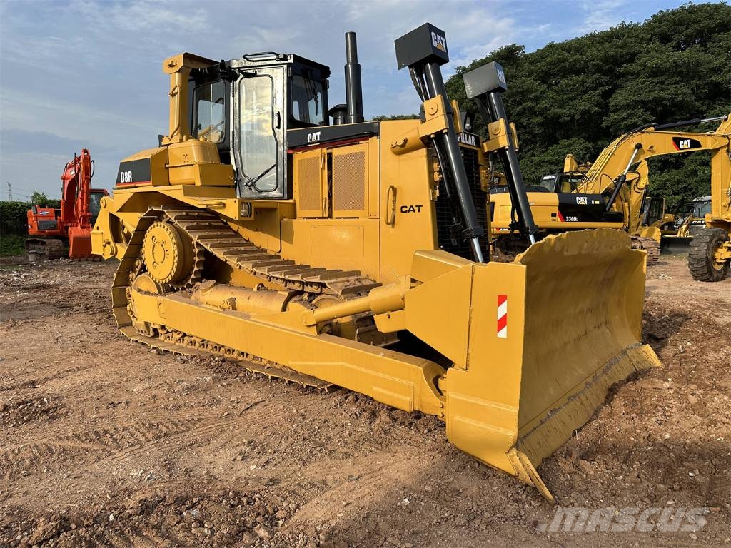 CAT D8R Buldožerji goseničarji