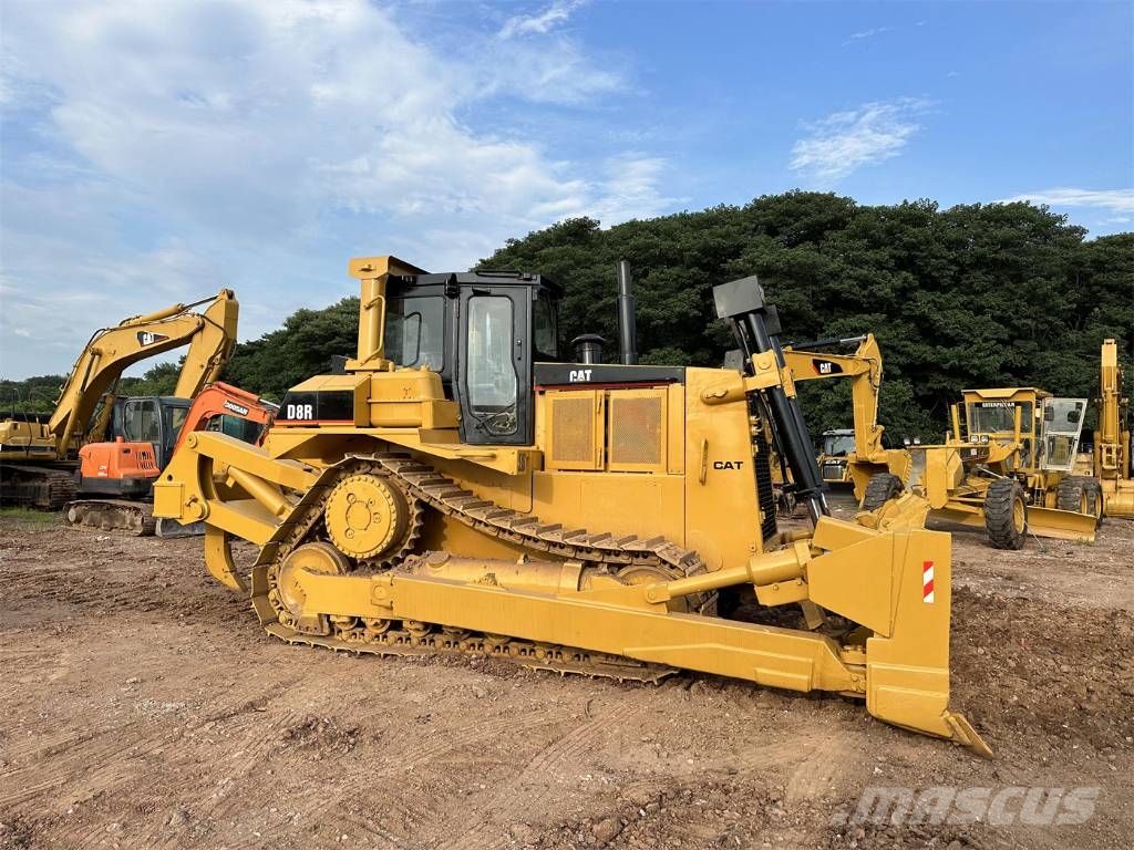 CAT D8R Buldožerji goseničarji