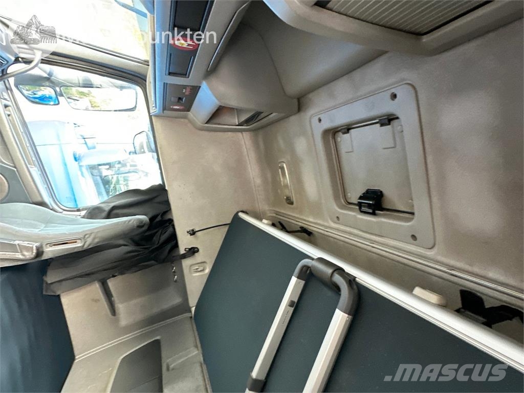 Volvo FH 牵引车