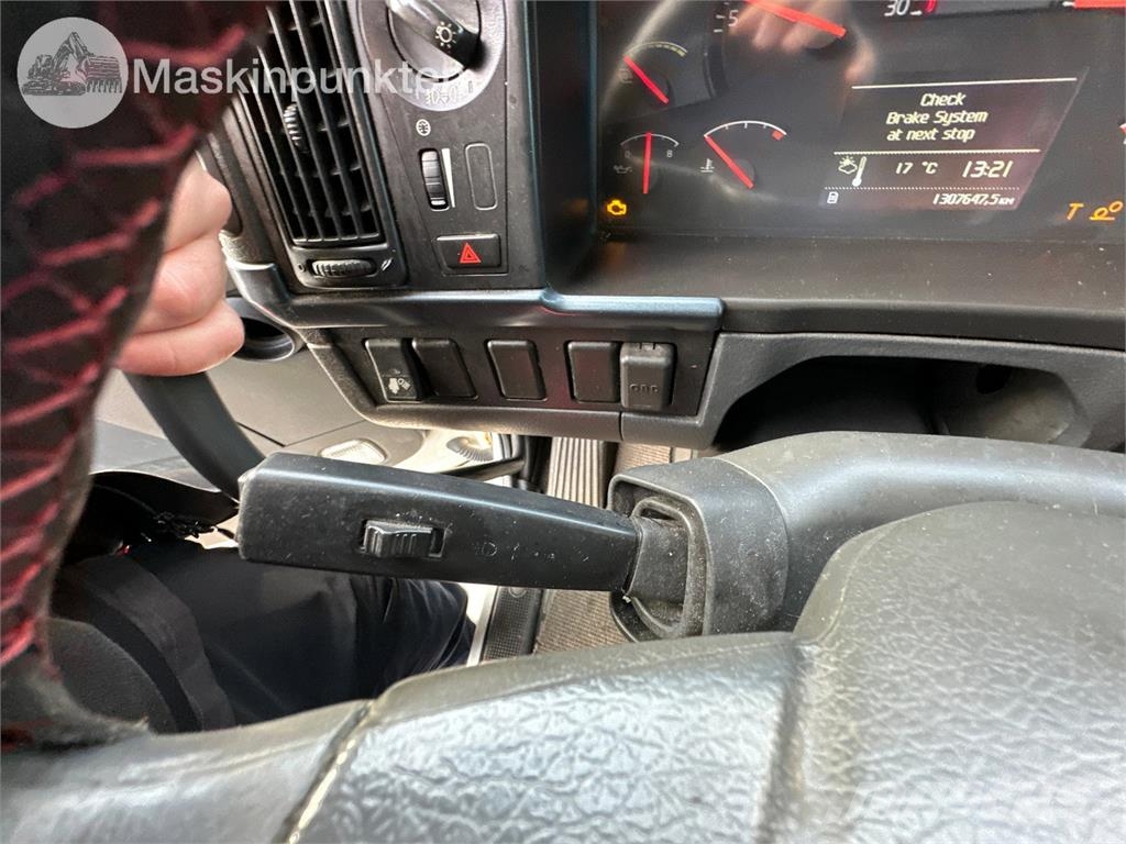 Volvo FH 牵引车
