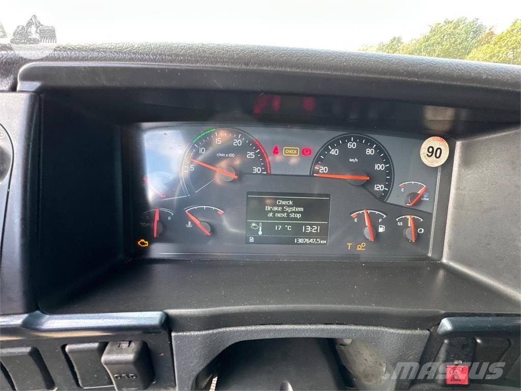 Volvo FH 牵引车