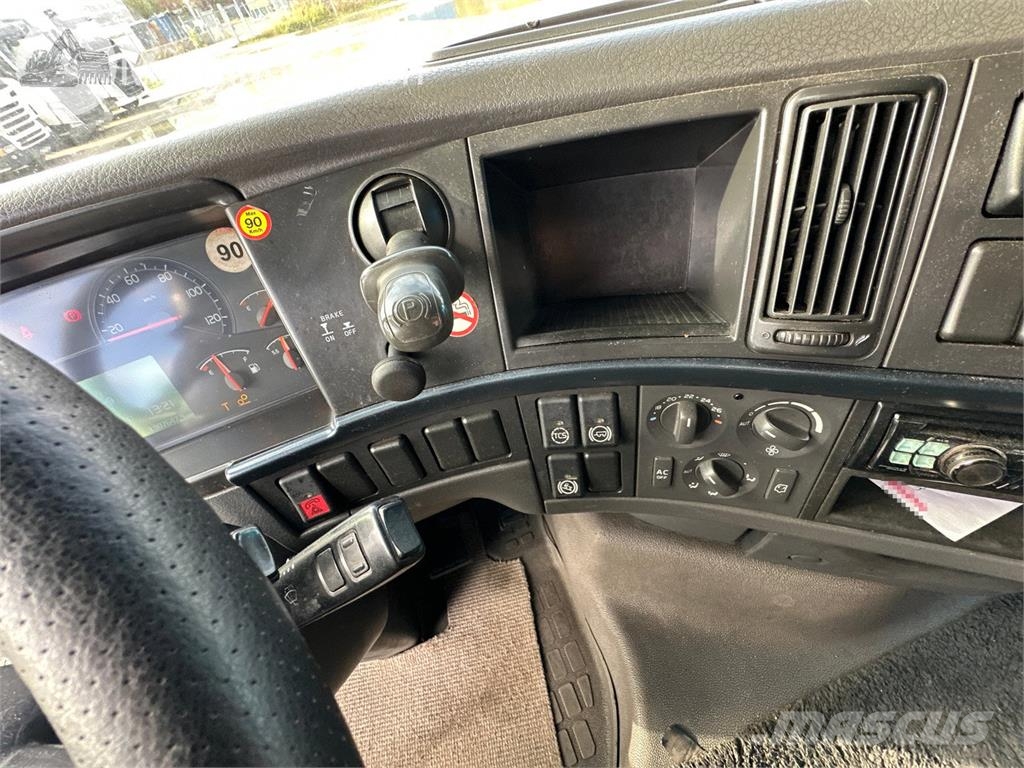 Volvo FH 牵引车