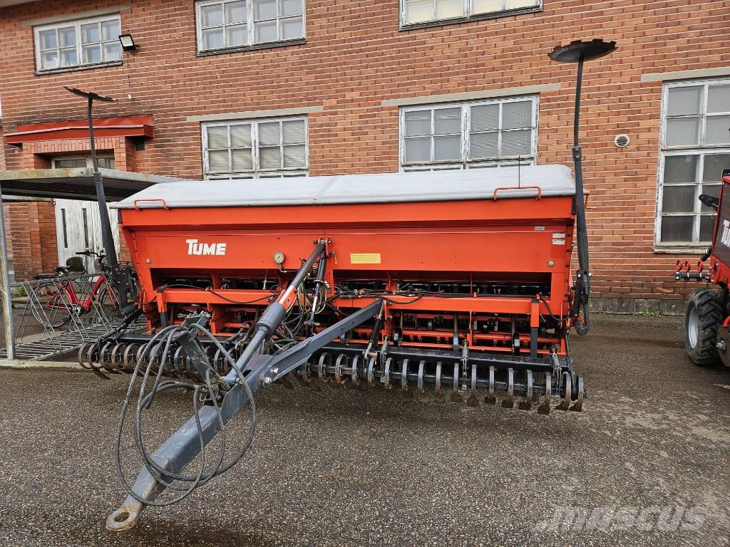 Tume Combimaster 4000 Semoir combiné
