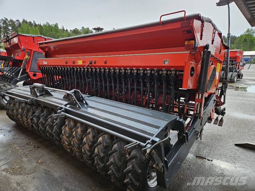 Tume Combimaster 4000 Semoir combiné