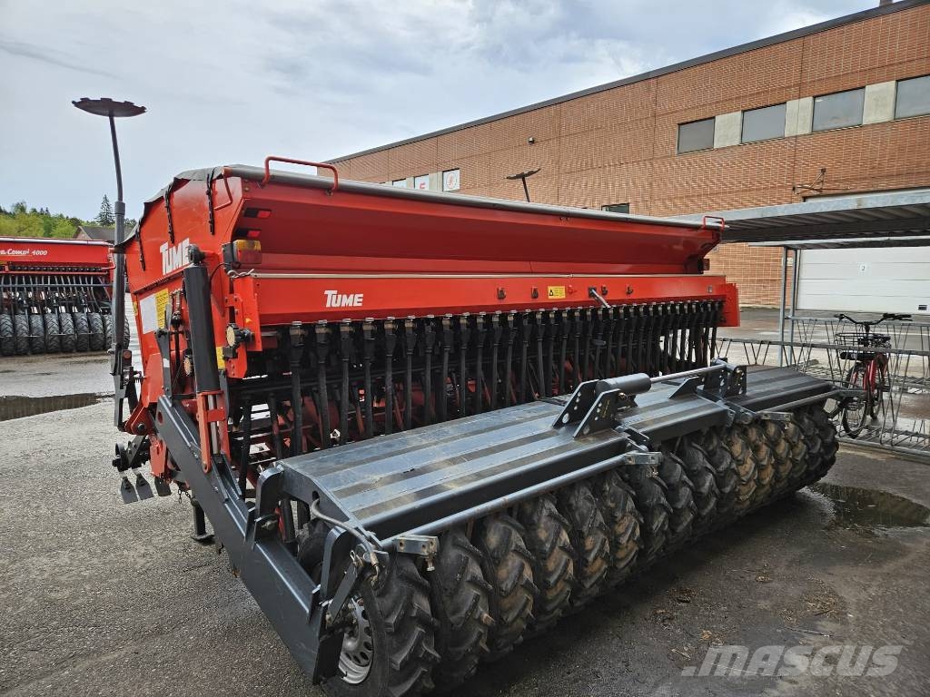 Tume Combimaster 4000 Semoir combiné