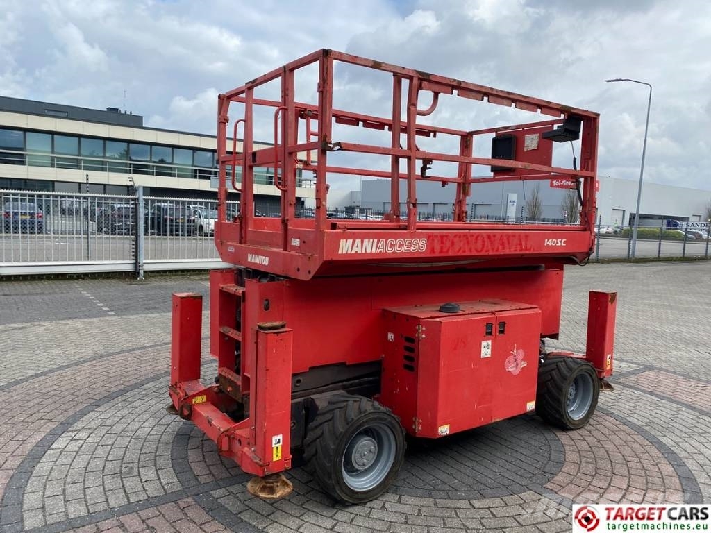 Manitou 140SC Diesel 4x4 Scissor Work Lift 1412cm Škaraste platforme
