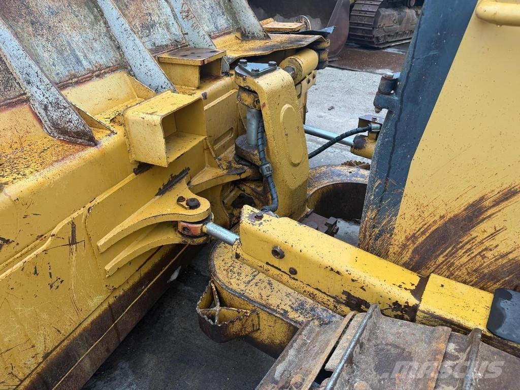 CAT D6K XL Ripper valve // Good condition Rupsdozers