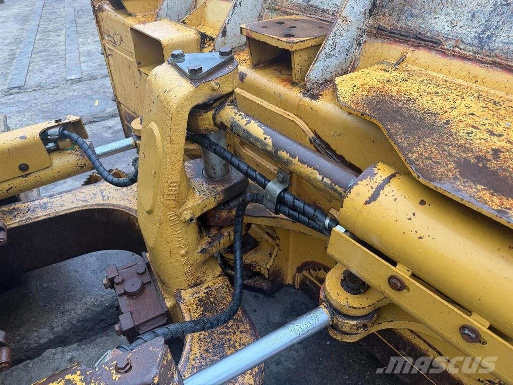CAT D6K XL Ripper valve // Good condition Rupsdozers