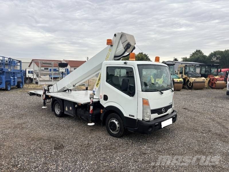 Nissan Cabstar Palfinger P260B - 25,6 m - 230 kg المنصات الهوائية المثبتة على شاحنة