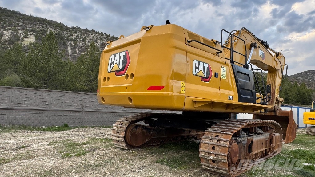 CAT 374 Rupsgraafmachines