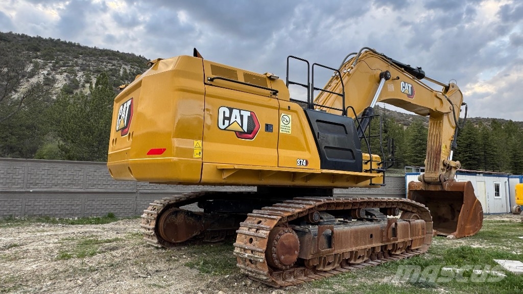 CAT 374 Rupsgraafmachines