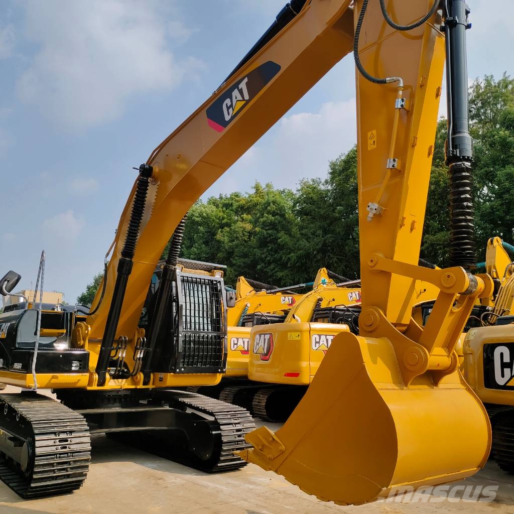 CAT 330 D Vikšriniai ekskavatoriai